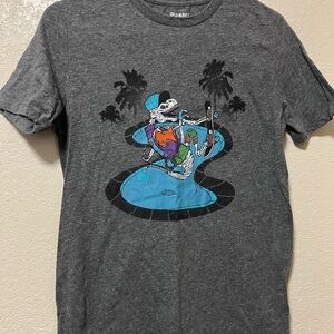 Old Navy Charcoal T-Shirt with Vibrant Skeleton Graphic